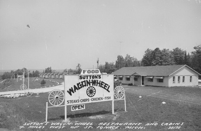 Suttons Wagon Wheel - Old Postcard